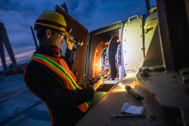 Best Affordable Electrician  in Mendenhall, MS