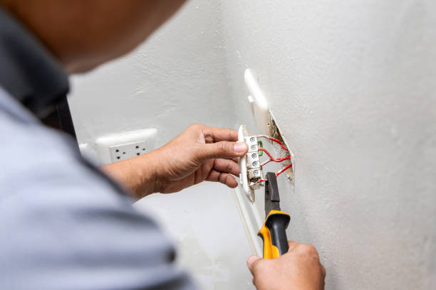 Best 24-Hour Electrician  in Mendenhall, MS